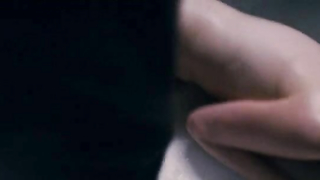 Cena erótica de Andrea Riseborough de WE (2011)