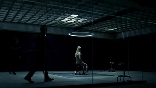 Scène érotique d'Evan Rachel Wood de Westworld s01e01 (2016)