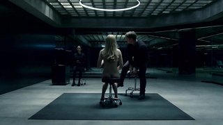 Scène érotique d'Evan Rachel Wood de Westworld s01e01 (2016)