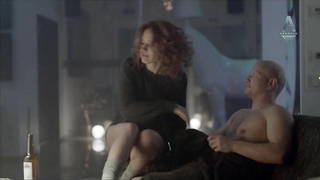 Anastasiya Klyueva nackt, Sexszene aus Sladkaya zhizn s01e03 (2014)