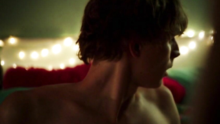 Maria Gollmer'dan Ella erotik sahne Doktorspiele'den (2014) erotik sahne