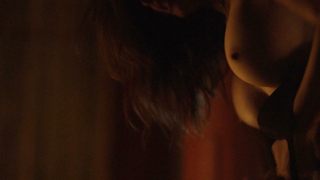 Сара Малакул Лейн обнаженная, сцена секса из фильма «Кикбоксер: Месть» (2016)