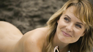 Nude video with Emma Leonard scene from 800 Words s02e02 (2016)