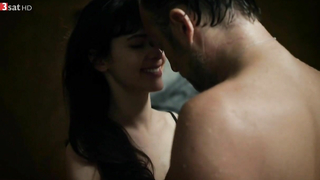 Claudia Gallo çıplak, Der Bestatter s03e03'ten (2015) seks sahnesi