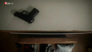 Claudia Gallo çıplak, Der Bestatter s03e03'ten (2015) seks sahnesi