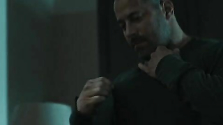 Эстелла Уоррен обнаженная, сексуальная сцена из фильма «Убийство» (2016)