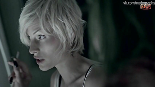 Mariya Shalaeva ve Irina Skrinichenko çıplak, Rusalka'dan seks sahnesi (2007)