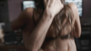 Ivana Pavlakovic nuda, scena di sesso da Deca na Sonceto (2014)