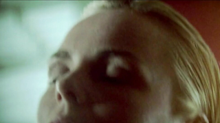 Обнаженная Саския Валенсия, сцена секса из фильма «Копф одер Заль» (2009)