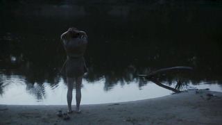 Anna Mahlina ve Anastasiya Mikitenko çıplak, Defile'dan seks sahnesi (2O16)