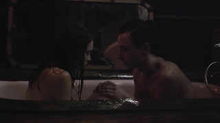 Эротическая сцена Софии Сэвидж и Молли Кох из фильма Total Moon (2015)