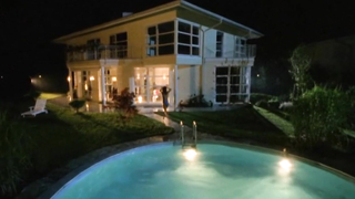 Nude video with Sabina Luft scene from Die Verbrechen des Professor Capellari s01e01 (1998)