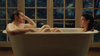 Nude video with Astrid Bergesscene fromFrisbey scene from Juliette (2013)