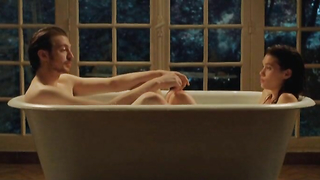 Nude video with Astrid Bergesscene fromFrisbey scene from Juliette (2013)