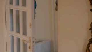 Vigilante Diaries (2016) filminden Christine Nguyen ve Jessica Uberuaga erotik sahnesi