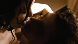 Nude video with Nathalia Dill scene from Paraisos Artificiais (2012)