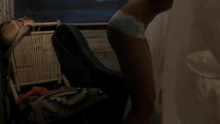 Rachel Sterling çıplak, Entourage s05e01'den (2008) seks sahnesi