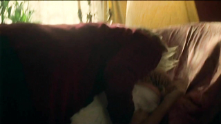 Jenny Elvers çıplak, Der Elefant vergisst nie (1995) filminden seks sahnesi