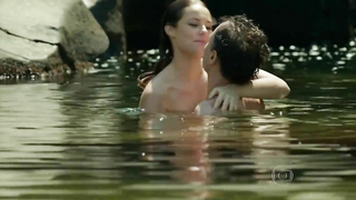 Nude video with Paolla Oliveira scene from Felizes Para Sempre s01e04 (2015)