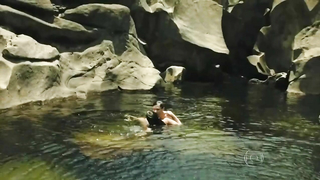 Nude video with Paolla Oliveira scene from Felizes Para Sempre s01e04 (2015)