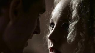 Tammy Jean nuda, scena di sesso da Bloodrunners (2017)