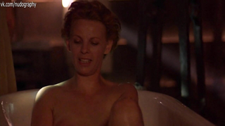 Nude video with Regina Torne scene from Como agua para chocolate (1992)