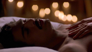 Обнаженная Люми Кавасос, сцена секса из фильма «Комо, вода для шоколада» (1992)