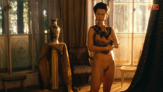 Nude video with Kseniya Rappoport and Bella Ko and Reziya Kalninya and Anastasiya Kazancheevascene fromStepanova scene from Golfstrim pod Aysbergom (2012)