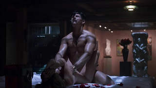 Aimee Leigh nue, scène de sexe de Hellraiser III (1992)