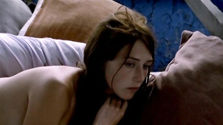 Nude video with Carice van Houten scene from Zwarte Zwanen (2005)