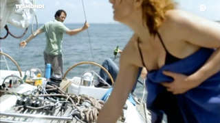 Natacha Lindinger çıplak, Le repenti'den (2009) seks sahnesi