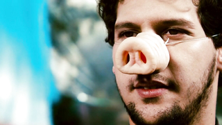 Gamer'dan (2009) Amber Valletta erotik sahnesi