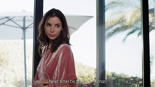 Kacey Barnfield çıplak, Kan Portakalı (2016) filminden seks sahnesi