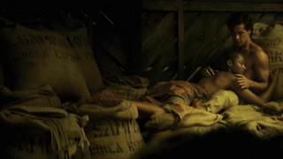 Berta Vazquez nua, cena de sexo de Palmeras en la nieve (2015)