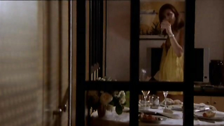 Nude video with Edina Cartianu scene from Duel en ville s01e03 (2009)