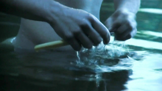 Tatiana Becquet Genel Les chiens jaunes (2009) filminden çıplak, erotik sahne