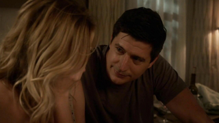 Kristen Bell House of Lies s05e01 (2016) filminden çıplak, erotik sahne