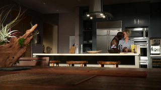 Никки Уилан, обнаженная, сцена секса из сериала «Обитель лжи» s05e01 (2016)