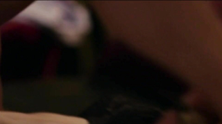 Suranne Jones çıplak, Doctor Foster s01e03 (2015)'den seks sahnesi