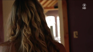 Michelle Monballijn çıplak, Tatort s01e929 (2015) filminden seks sahnesi