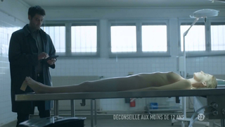 Yuliya Denisova nackt, Szene aus Braquo s03e04 (2014)