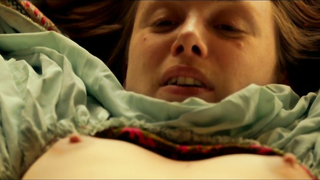 Laetitia Dosch desnuda, escena de sexo de Ennui ennui (2013)