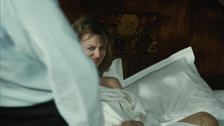 Dalila Di Lazzaro desnuda, escena de 3 hommes a abattre (1980)