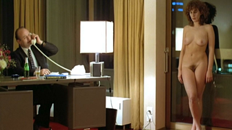 Изабель Юппер обнаженная, Николь Вихт обнаженная, сцена секса из фильма «Спаси, кто может» (1980)