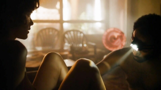 Carla Juri nua, Pia Rover nua, Marlen Kruse nua, Anna Konig nua, cena de sexo de Feuchtgebiete (2013)