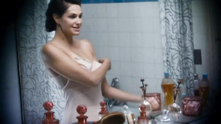 Nude video with Helena Noguerra , scene from Mumu (2010)