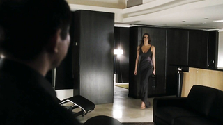 Меган Флатер обнаженная, сцена из фильма «Война» (2007)