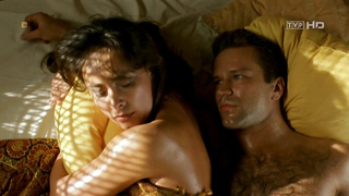 Nude video with Anna Brusewicz , scene from Operacja Samum (1999)