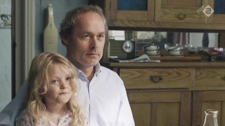 Kim van Kooten çıplak, Hollands Hoop s01e04 (2014) sahnesi