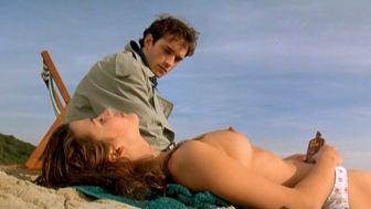 Жігіт сүйген қызын ұйықтатып, оны сиқытып жіберді